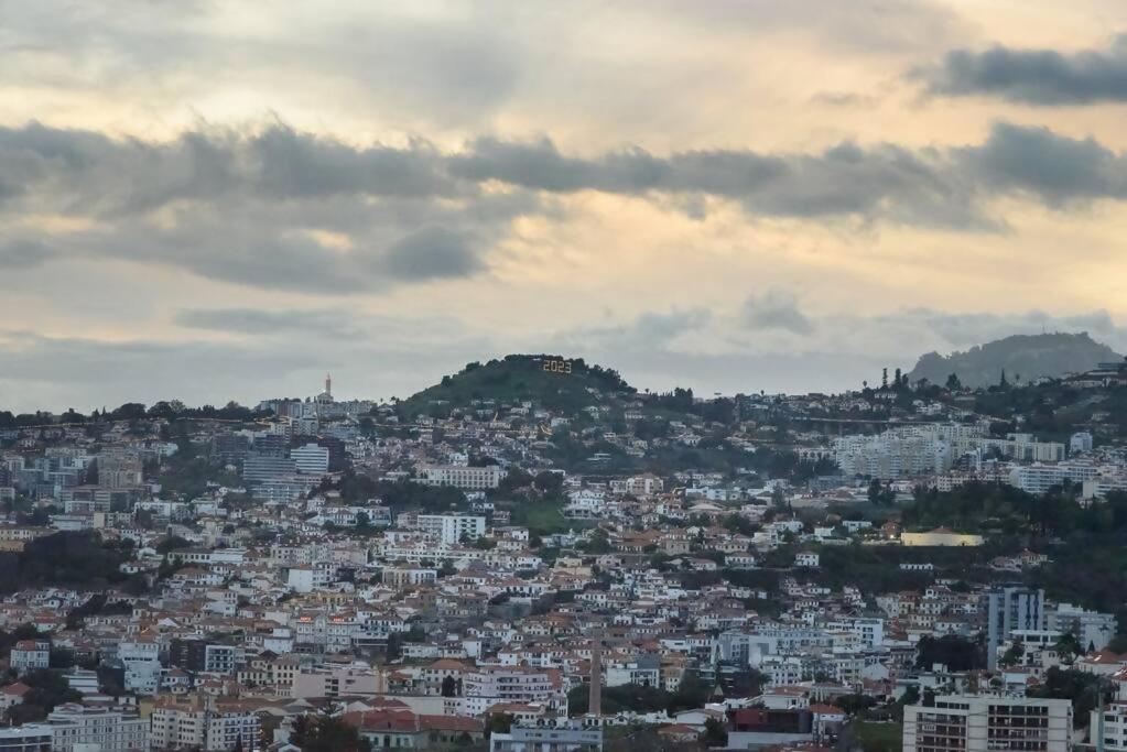 Bay View House By Mth Apartment Funchal  Bagian luar foto